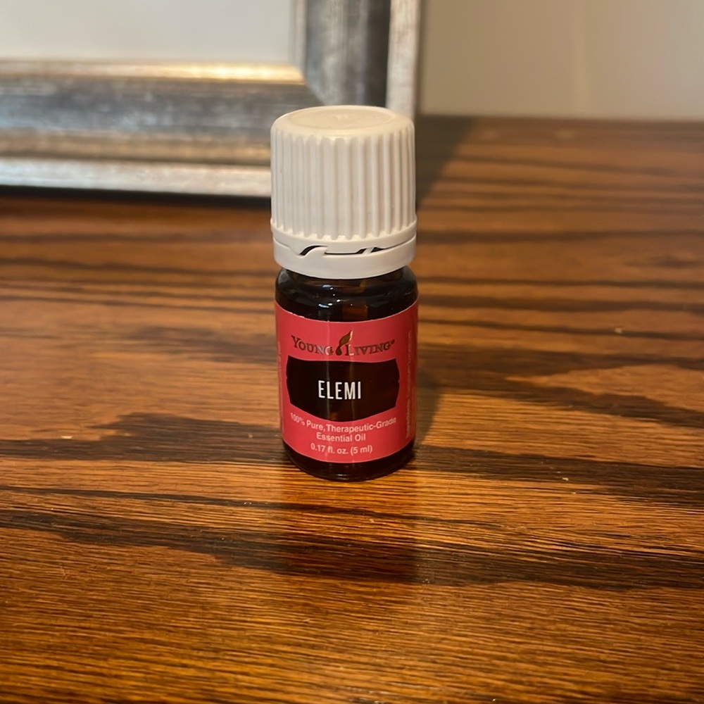 Unopened young living elemi essential oil, 5ml